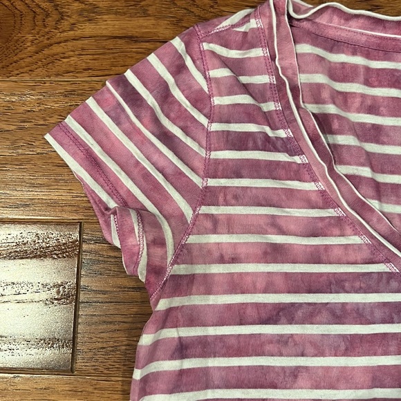 Gap Short Sleeved Top, Pink/White Stripes Size M - Picture 5 of 6